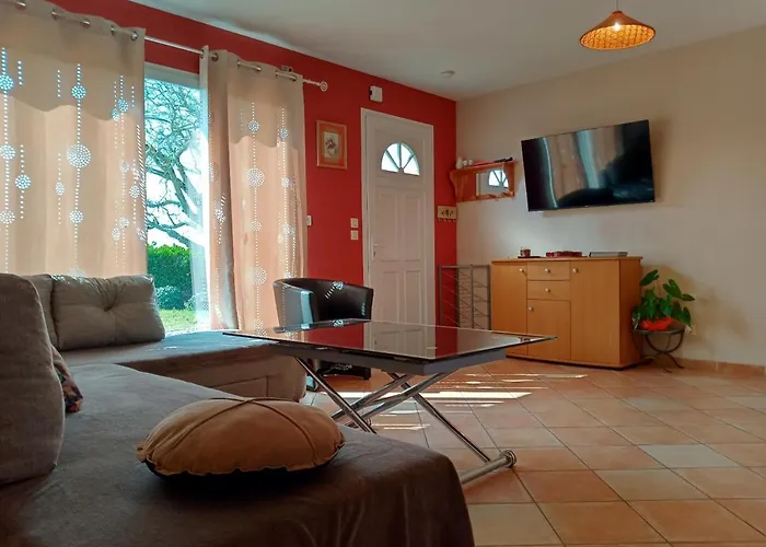 Au Petit Lieu-Dit