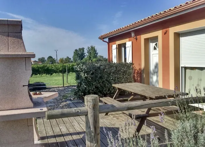 Au Petit Lieu-Dit